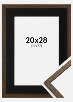 Ramme Edsbyn Valnød 20x28 cm - Passepartout Sort 15x23 cm