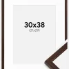Ramme Edsbyn Valnød 30x38 cm - Passepartout Hvid 22x30 cm