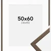 Ramme Edsbyn Valnød 50x60 cm - Passepartout Hvid 37x46 cm