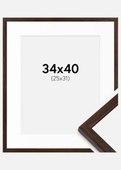 Ramme Edsbyn Valnød 34x40 cm - Passepartout Hvid 26x32 cm
