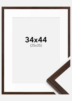 Ramme Edsbyn Valnød 34x44 cm - Passepartout Hvid 26x36 cm