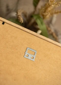 Ramme Edsbyn Valnød 42x57 cm - Passepartout Hvid 32x46 cm