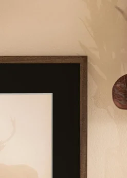 Ramme Edsbyn Valnød 50x60 cm - Passepartout Sort 14x18 inches