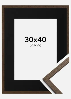 Ramme Edsbyn Valnød 30x40 cm - Passepartout Sort 21x30 cm