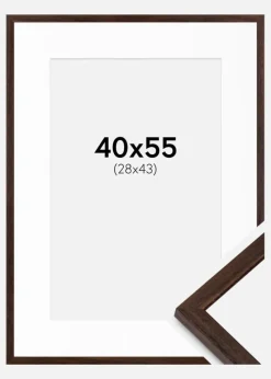 Ramme Edsbyn Valnød 40x55 cm - Passepartout Hvid 29x44 cm