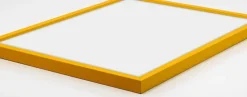 Ramme E-Line Gul 70x100 cm - Passepartout Sort 62x85 cm