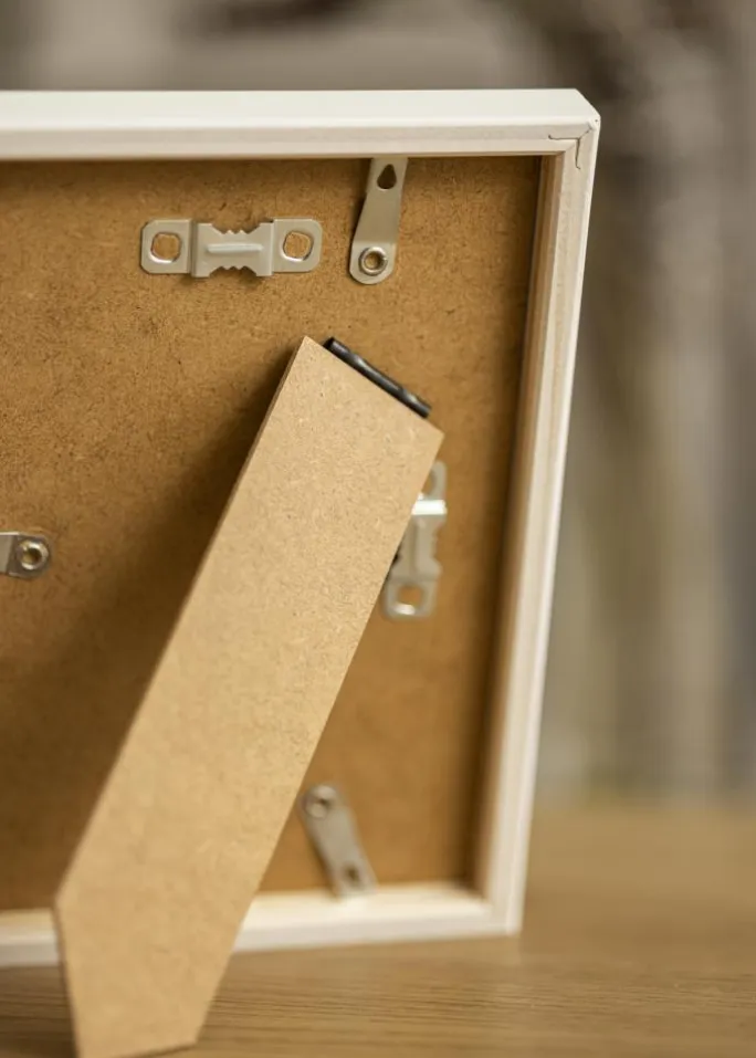 Ramme E-Line Hvid 13x18 cm - Passepartout Sort 7x10 cm