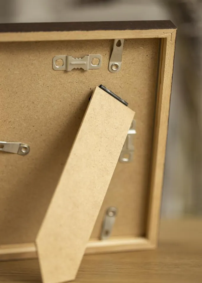 Ramme E-Line Valnød 13x18 cm - Passepartout Hvid 9x12 cm