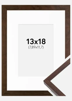 Ramme E-Line Valnød 13x18 cm - Passepartout Hvid 3,5x5 inches