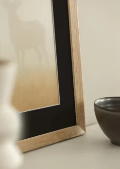 Ramme Fiorito Lys Eg 50x70 cm - Passepartout Sort 33x56 cm