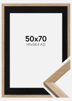 Ramme Fiorito Lys Eg 50x70 cm - Passepartout Sort 42x59,4 cm (A2)