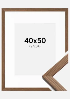 Ramme Fiorito Mørk Eg 40x50 cm - Passepartout Hvid 28x35 cm