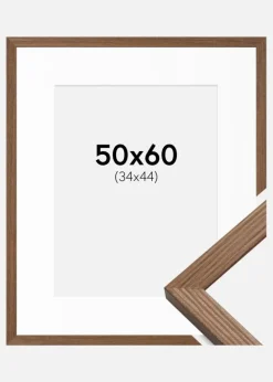 Ramme Fiorito Mørk Eg 50x60 cm - Passepartout Hvid 35x45 cm