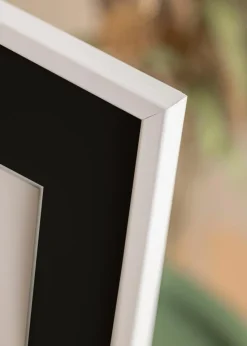 Ramme Galant Hvid 18x24 cm - Passepartout Sort 13x17 cm