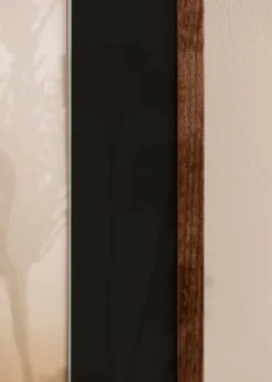 Ramme Galant Valnød 50x70 cm - Passepartout Sort 42x59,4 cm (A2)