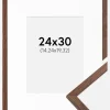 Ramme Galant Valnød 24x30 cm - Passepartout Hvid 6x8 inches