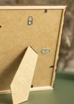 Ramme Galant Valnød 20x30 cm - Passepartout Sort 15x22 cm