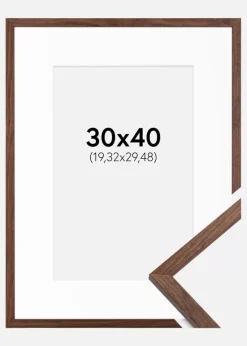 Ramme Galant Valnød 30x40 cm - Passepartout Hvid 8x12 inches
