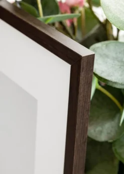 Ramme Galant Valnød 40x60 cm - Passepartout Hvid 32,9x48,3 cm (A3+)