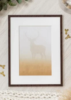 Ramme Galant Valnød 50x70 cm - Passepartout Hvid 42x59,4 cm (A2)