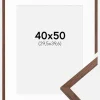 Ramme Galant Valnød 40x50 cm - Passepartout Hvid 12x16 inches