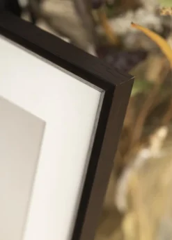 Ramme Globe Espresso 70x90 cm - Passepartout Hvid 55x70 cm