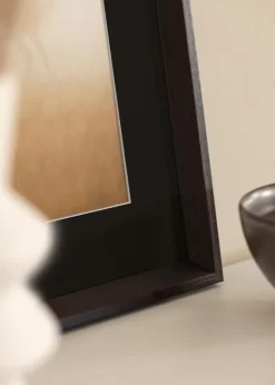 Ramme Globe Espresso 50x60 cm - Passepartout Sort 16x20 inches