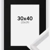 Ramme Globe Hvid 30x40 cm - Passepartout Sort 21x30 cm