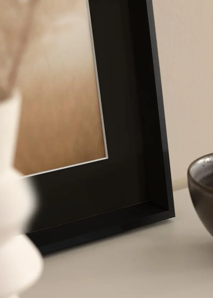 Ramme Globe Sort 30x30 cm - Passepartout Sort 8x8 inches