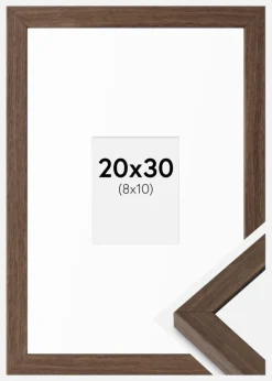 Ramme Hermes Valnød 20x30 cm - Passepartout Hvid 9x11 cm