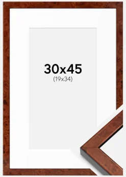 Ramme Hermes valnød 30x45 cm - Passepartout Hvid 20x35 cm