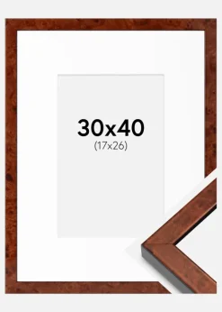 Ramme Hermes valnød 30x40 cm - Passepartout Hvid 18x27 cm