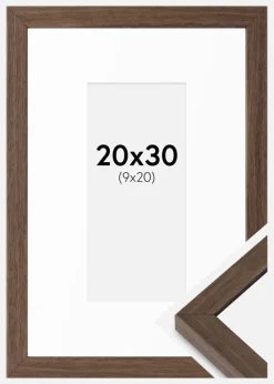 Ramme Hermes Valnød 20x30 cm - Passepartout Hvid 10x21 cm