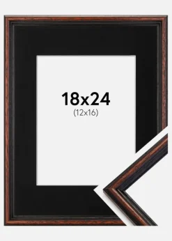 Ramme Horndal Valnød 18x24 cm - Passepartout Sort 13x17 cm