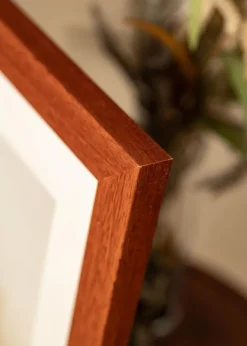 Ramme Juno Kirsebær 70x100 cm - Passepartout Hvid 60x90 cm