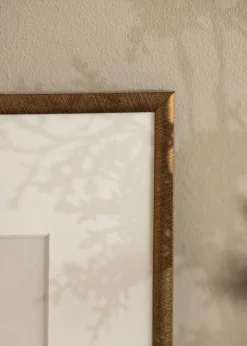 Ramme New Lifestyle Bronze 70x100 cm - Passepartout Hvid 60x90 cm