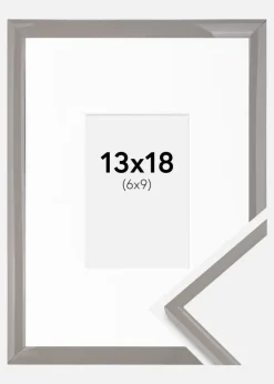 Ramme New Lifestyle jordgrå 13x18 cm - Passepartout Hvid 7x10 cm