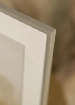 Ramme New Lifestyle jordgrå 13x18 cm - Passepartout Hvid 9x12 cm