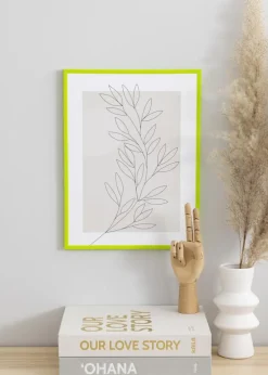 Ramme New Lifestyle May Green 50x70 cm - Passepartout Hvid 33x56 cm