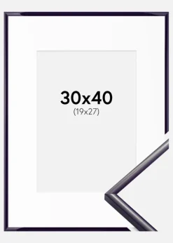 Ramme New Lifestyle Mørkelilla 30x40 cm - Passepartout Hvid 20x28 cm