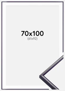 Ramme New Lifestyle Mørkelilla 70x100 cm - Passepartout Hvid 62x93 cm