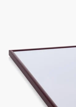 Ramme New Lifestyle Mørkerød 70x100 cm - Passepartout Hvid 59,4x84 cm (A1)