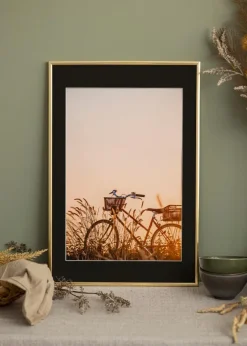 Ramme New Lifestyle Shiny Gold 40x40 cm - Passepartout Sort 30x30 cm