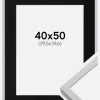 Ramme Oslo Hvid 40x50 cm - Passepartout Sort 12x16 inches