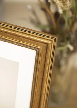 Ramme Rokoko Guld 15x20 cm - Passepartout Hvid 10x15 cm