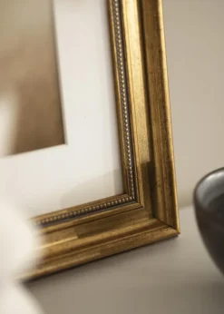 Ramme Rokoko Guld 70x70 cm - Passepartout Hvid 60x60 cm