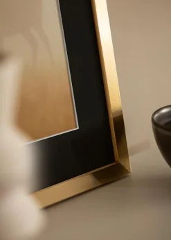 Ramme Selection Guld 13x18 cm - Passepartout Sort 9x13 cm