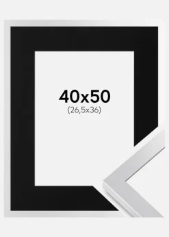 Ramme Selection Sølv 40x50 cm - Passepartout Sort 27,5x37 cm