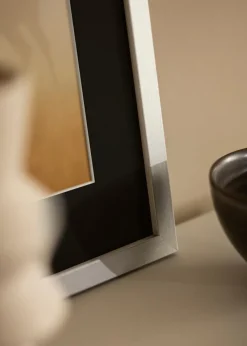 Ramme Selection Sølv 60x90 cm - Passepartout Sort 50x75 cm