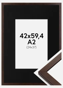 Ramme Selection Valnød 42x59,4 cm (A2) - Passepartout Sort 25x38 cm